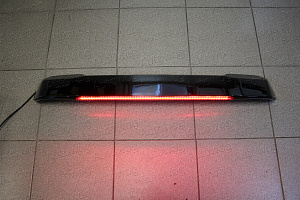 Тюнинг для Спойлер Land Cruiser 200 дизайн 2016 на верх заднего стекла, черный, со стопом