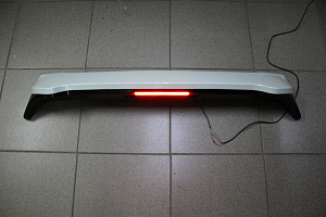 Тюнинг для Спойлер Land Cruiser 200 Executive Lounge дизайн 2020 , на верх заднего стекла , белый