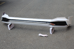 Тюнинг для Губа передняя LX 570 / LX 450d 2016 +, Modellista белый перламутр 