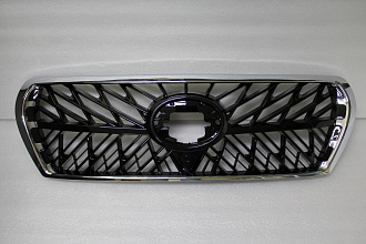 Решетка Land Cruiser 200 2012 +, дизайн TRD 
