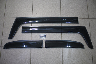 Ветровики FJ Cruiser 2010 +