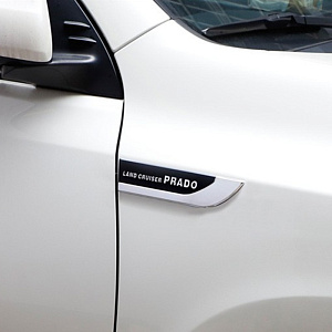 Тюнинг для Эмблемы боковые на крылья Prado 150 с надписью Land Cruiser Prado 