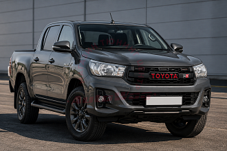 Решетка Hilux Pick Up 2015 +, дизайн GR