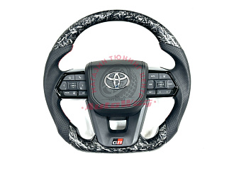 Руль Land Cruiser 200 в стиле GR, карбон