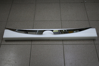 Накладка CX5 2017 +, на заднюю дверь под эмблему 