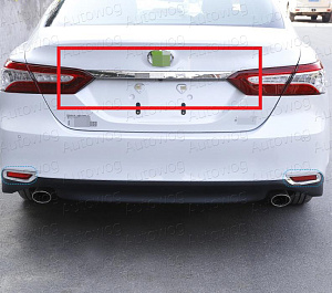 Тюнинг для Накладка Camry V70 2018 +, между стопов , хром 
