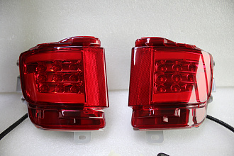 Стопы дополнительные Land Cruiser 200 2016 +, красные (катафот), стиль 2
