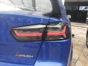 Тюнинг для Стопы Lancer 10 2007 +, н. в. дизайн AUDI дымчатые 