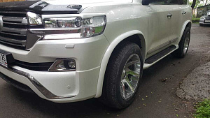 Тюнинг для Фендера Land Cruiser 200 2016 +, под обвес Executive 