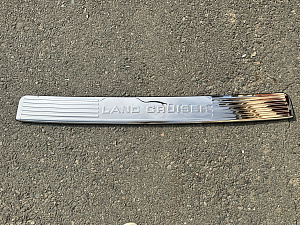 Тюнинг для Накладка Land Cruiser 100 на верх заднего бампера , с надписью